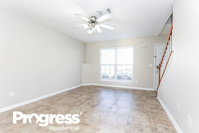 Building Photo - 8036 Logan Dr