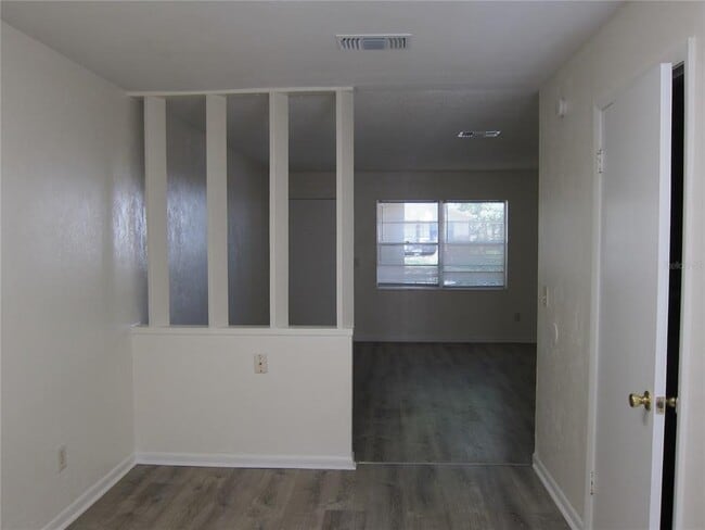 Building Photo - 37 NE 21st Terrace