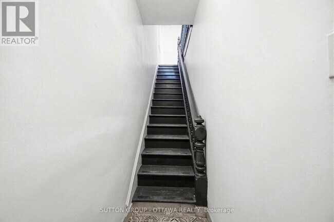 Photo du bâtiment - 244 Rochester St