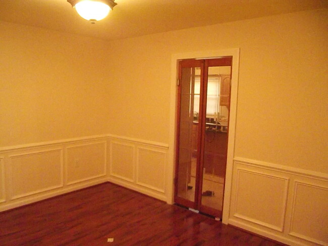 Building Photo - 1733 Swinburne Ave