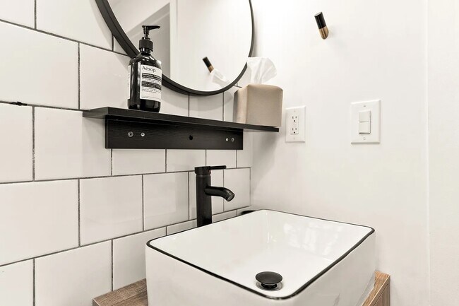 Foto del edificio - 1237 NW 33rd Ave