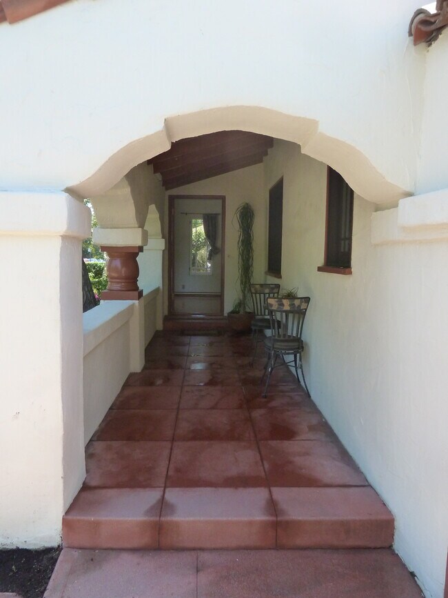 Breezeway at Entry - 10764 Valley Spring Ln