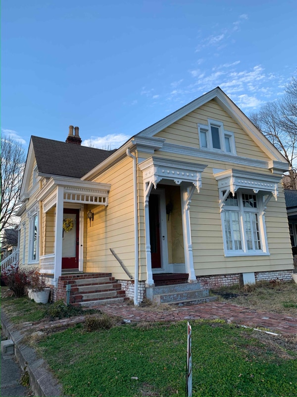 Photo - 401 E Chestnut St Apartment