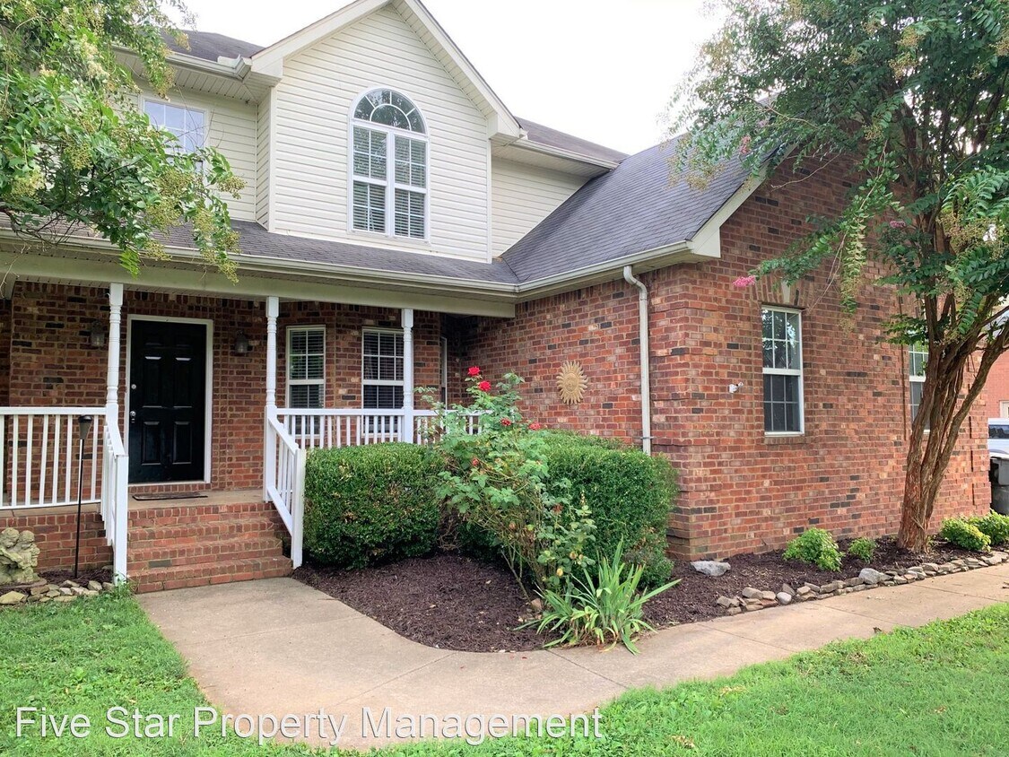 4 br, 2.5 bath House 222 Black Bear Trail House Rental in