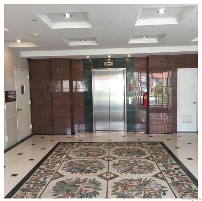 Foto del edificio - 4 Chelsea Pl