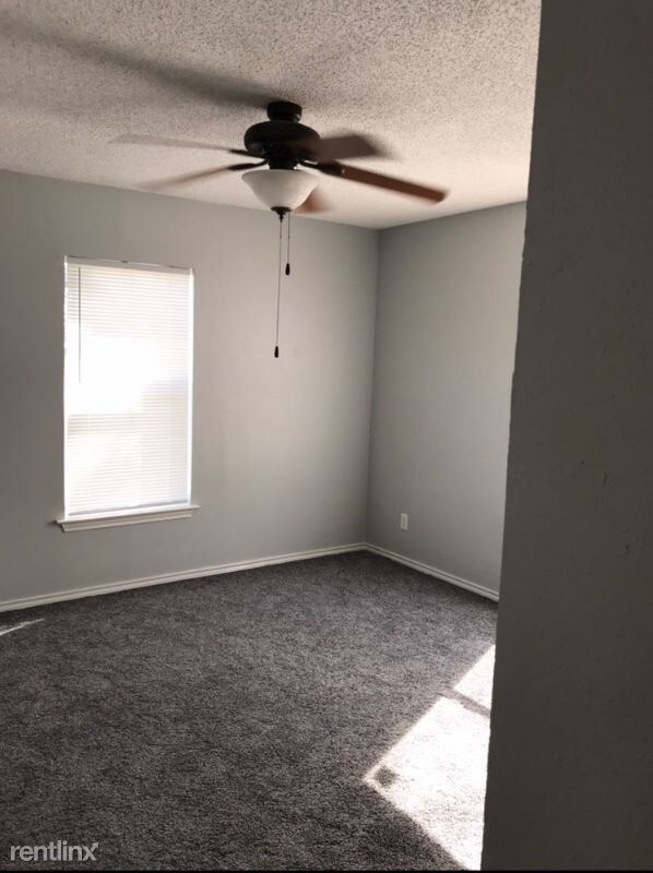 Building Photo - 2 br, 1 bath House - 1209 S Bell St