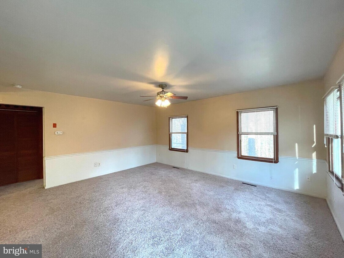 24098 McIntosh Rd, Hollywood, MD 20636 House Rental in Hollywood, MD