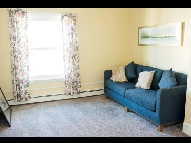 Foto del edificio - 80 Warren Ave