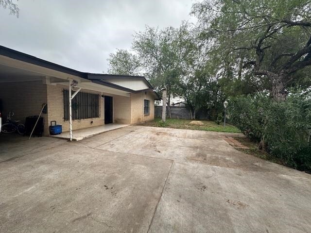 Foto del edificio - 1702 Cortez St