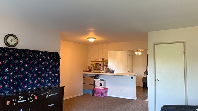 Building Photo - 9428 Bay Colony Dr