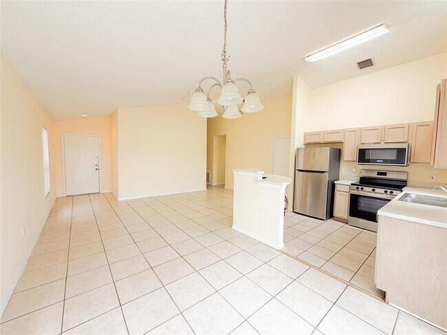 Foto del edificio - 2420 St Augustine Blvd