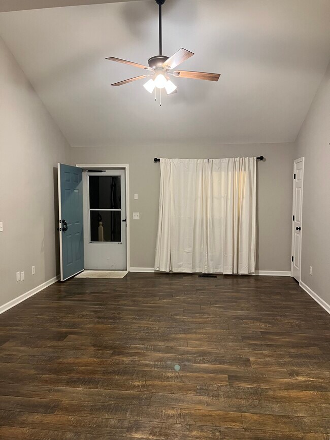 Family room/ view from dining area - 542 Rogers Ln