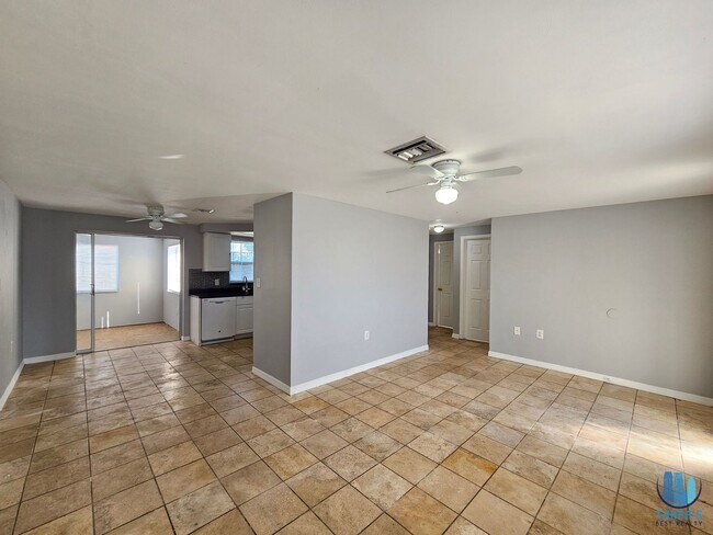 Foto del edificio - 3 Bed | 1.5 Bath Home for Rent in Holiday *MOVE-IN SPECIAL*