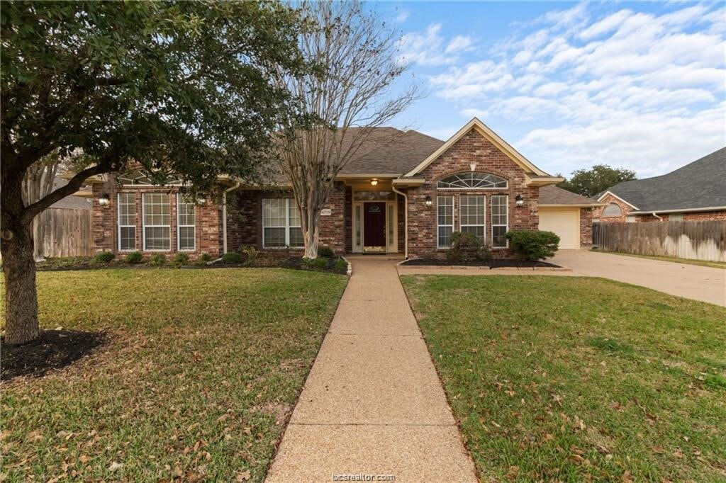 Photo - 4709 Shoal Creek Dr (College Station, TX)