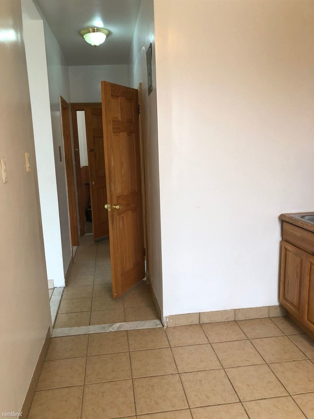 Foto principal - 1 br, 1 bath Apartment - 2122 21st Rd 2