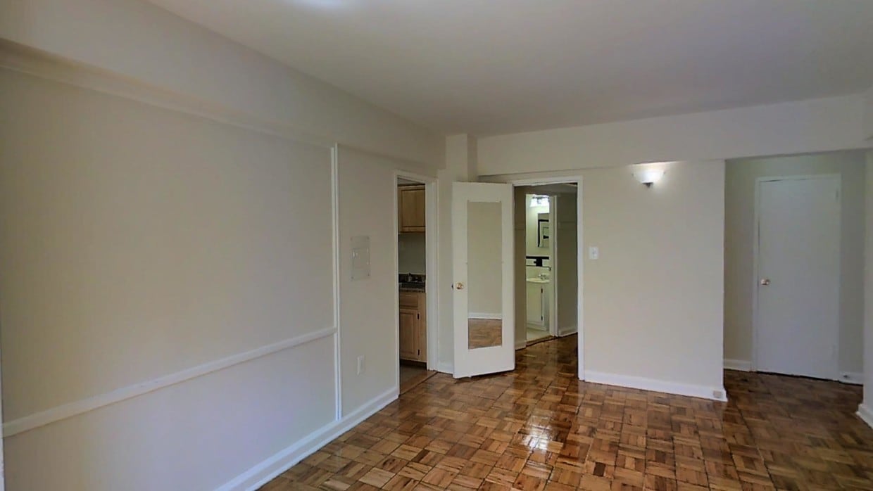 Photo - The Diplomat Apartments