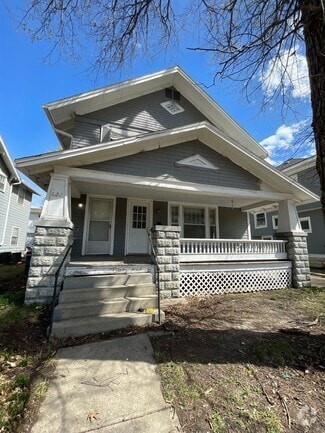Building Photo - 622 Union St