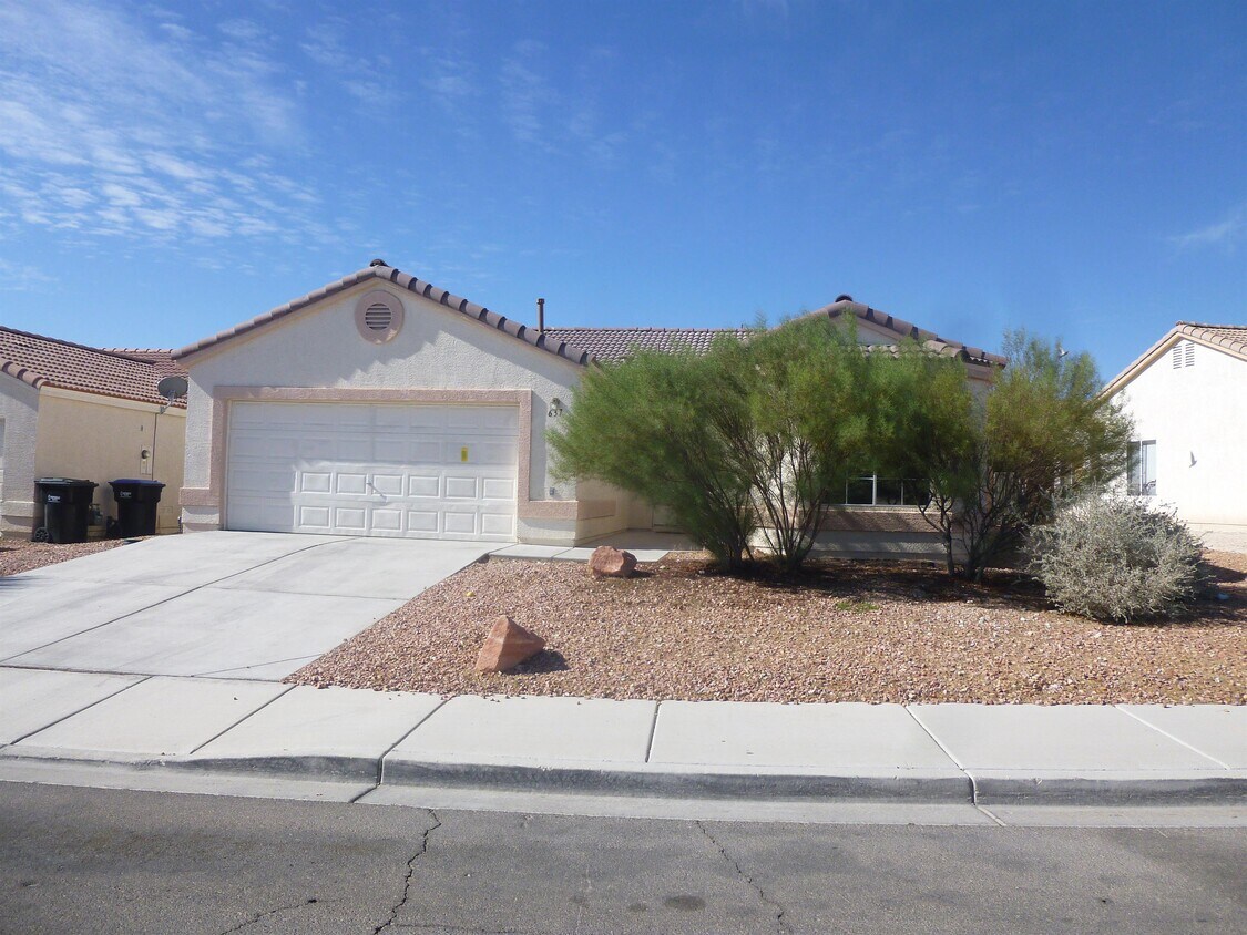 Foto principal - 637 Majestic Sky Dr