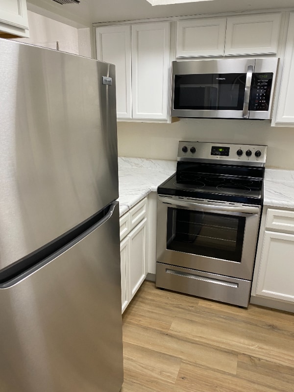 Foto del edificio - 419 E Washington Ave