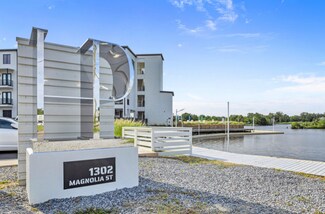 Building Photo - 1302 Magnolia St