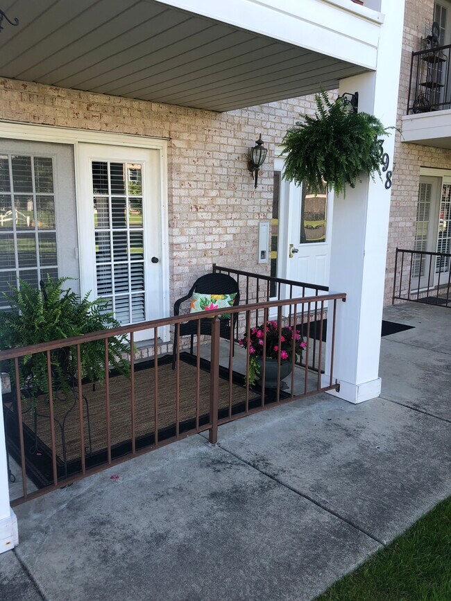 Foto del edificio - 7398 Eisenhower Dr