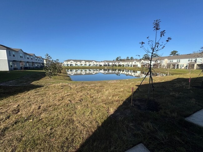 Foto del edificio - Newly Built 3 Bedroom 2.5 Bath Townhome in Bridgewater! Top Rated Schools. Garage. Premium Amenit...