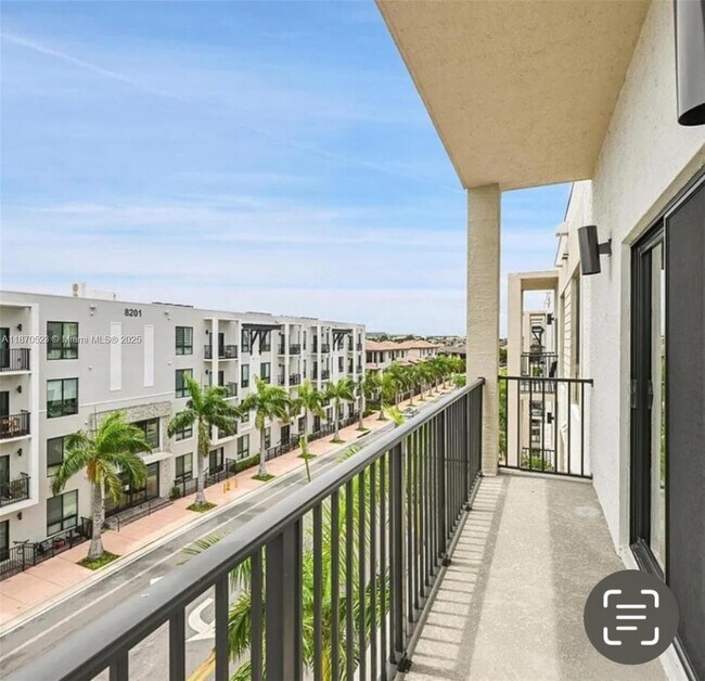 Foto del edificio - 8167 NW 41st St