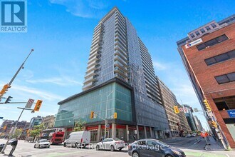 Building Photo - 324 Laurier Ave W