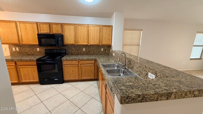 Building Photo - 45599 W Dirk St