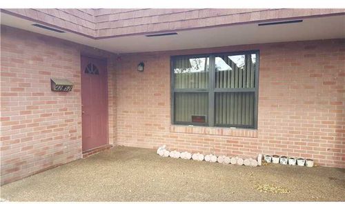 Foto del edificio - 4250 Stirling Rd