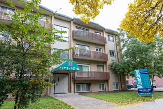 Building Photo - Malibu House Apartments