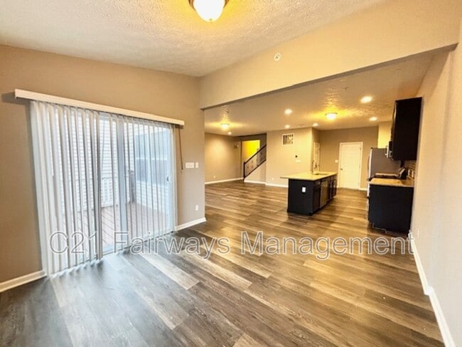 Foto del edificio - 6469 Lindsey Ln