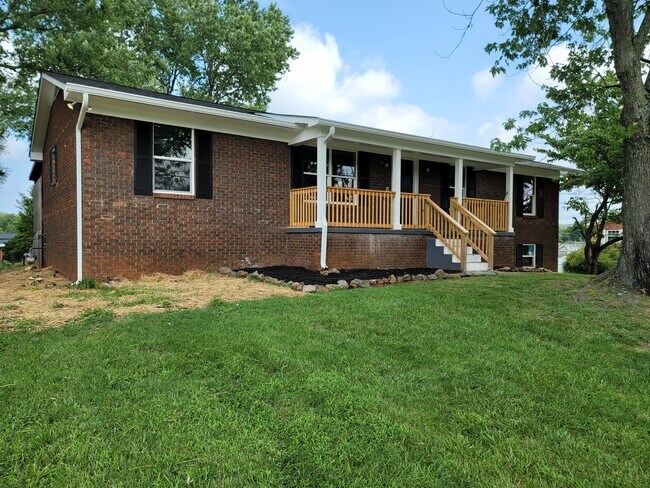 Building Photo - 7617 Temple Acres Dr