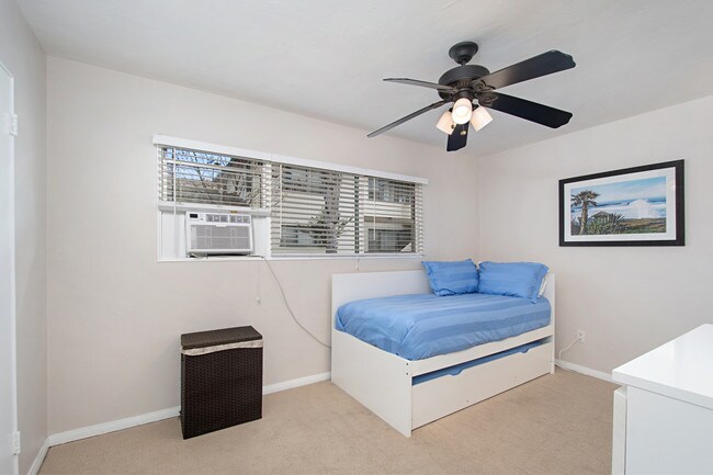 Foto del edificio - 1059 Grand Ave