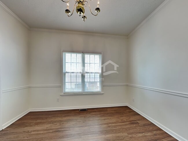 Building Photo - 5805 Brookshadow Dr