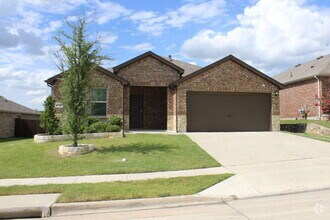 Building Photo - 2630 Fieldcrest Ln.