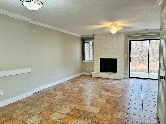 Foto del edificio - Two Bedroom Townhome located on Golf Course