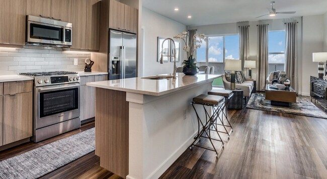 Foto del edificio - 7434 Coronado Ave