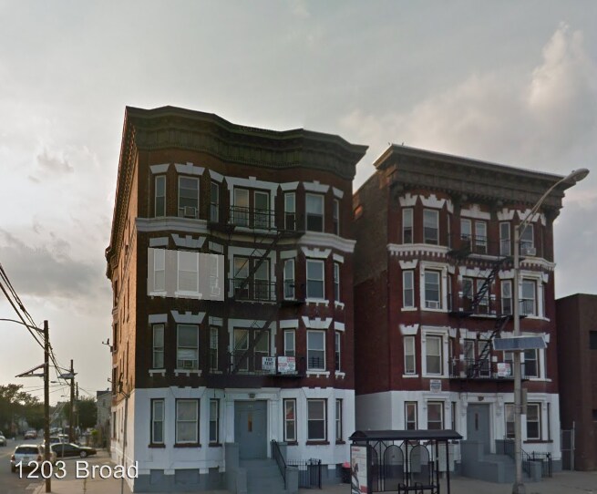 1205 Broad St, Newark, NJ 07114 Room for Rent in Newark, NJ