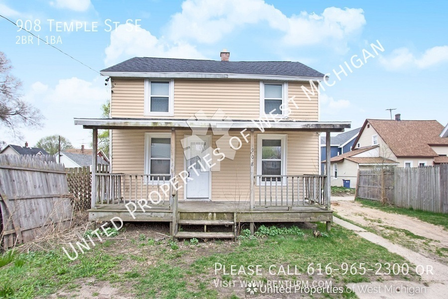 Primary Photo - Available Now | 2 Bedroom Single Family Ho...