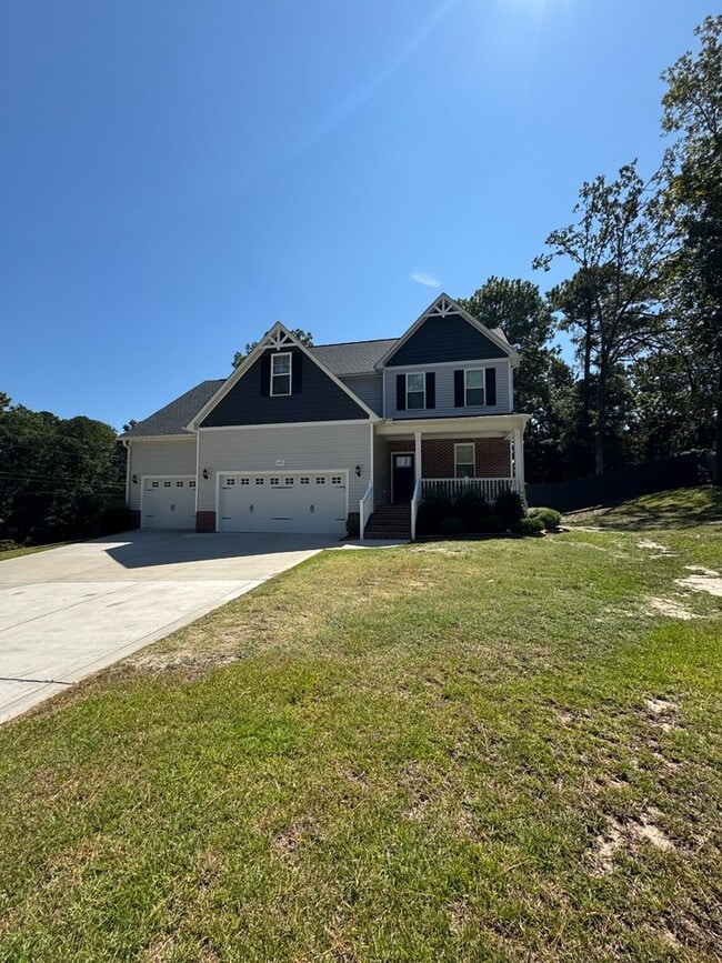 Building Photo - 603 Tanglewood Dr