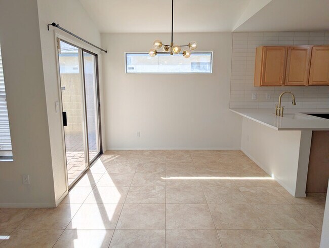 Foto del edificio - 11807 N 76th Ave