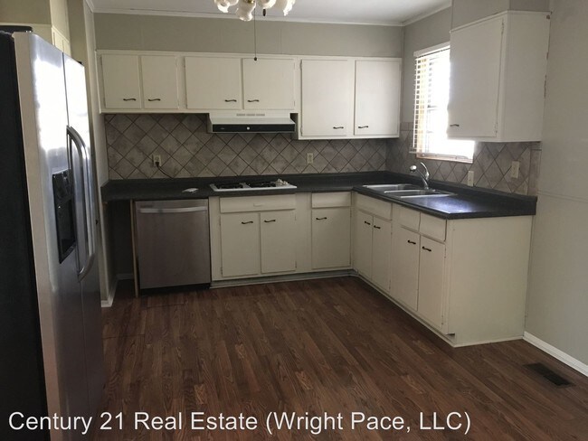 Foto del edificio - 4 br, 2 bath House - 3212 Sun Circle