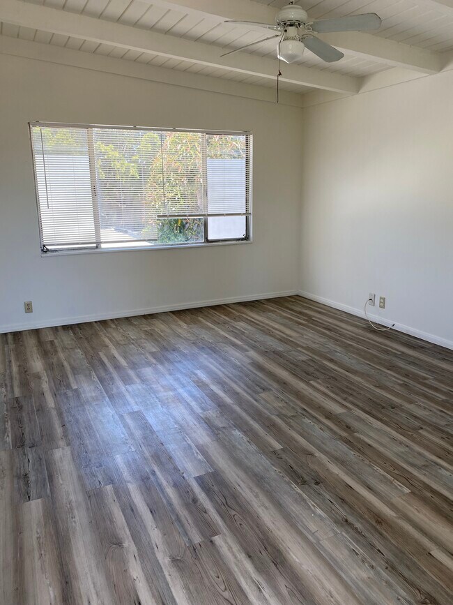 Foto del edificio - 2316 Virginia Ave