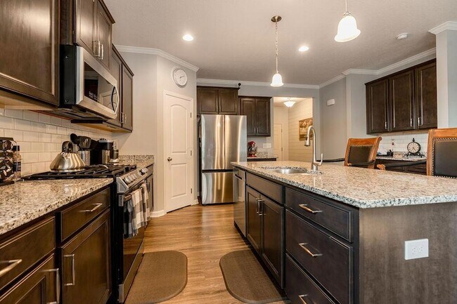 Foto del edificio - 123 Schellinger St