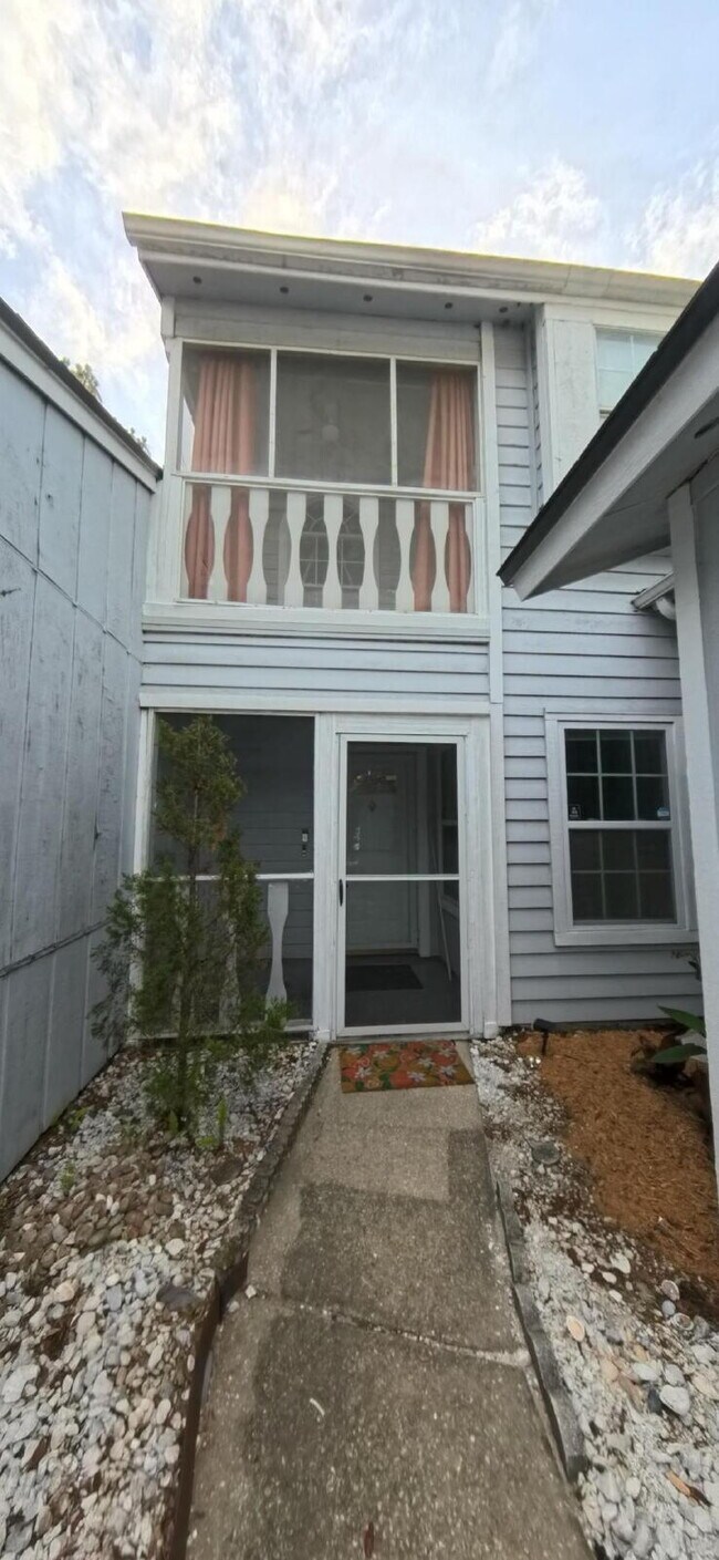 Building Photo - 3054 Cobblewood Ln N