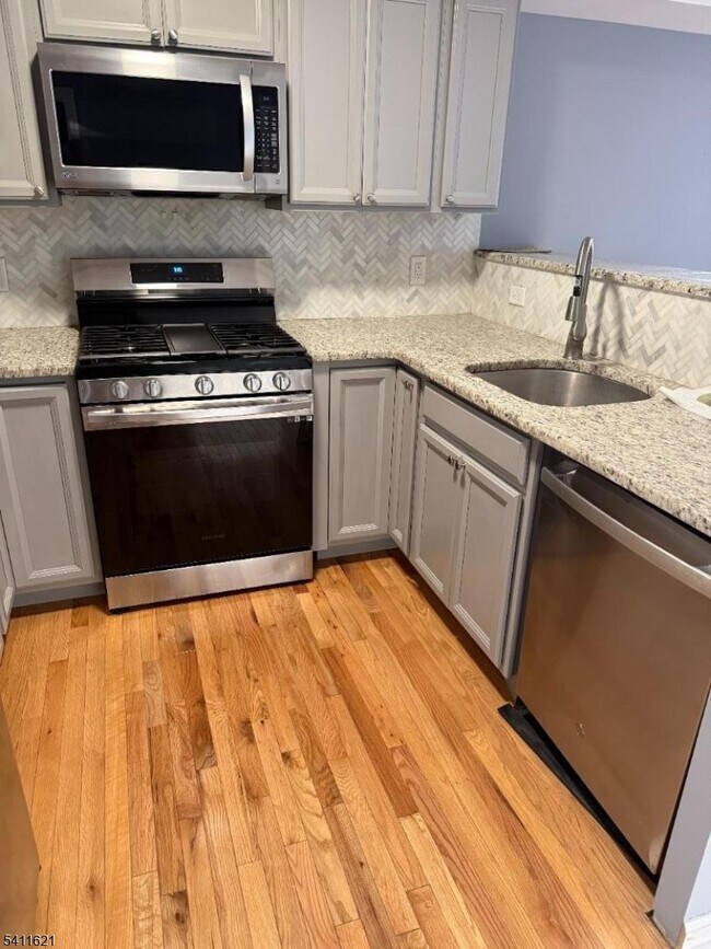 Foto del edificio - 87 Royal