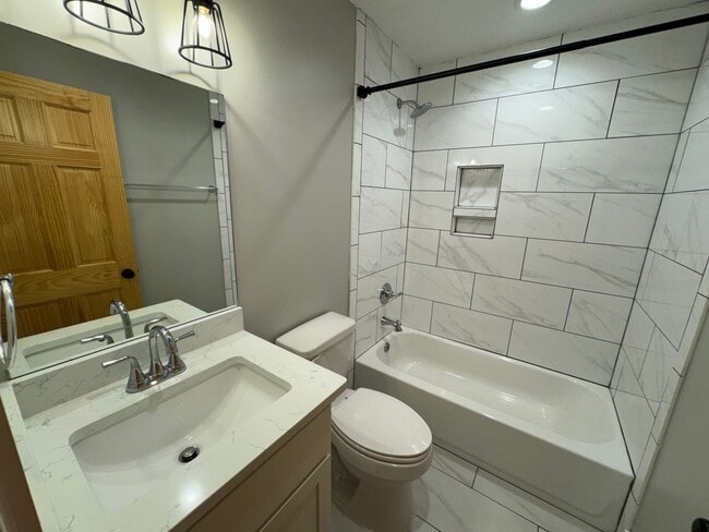 Building Photo - 23 Aspen Loop