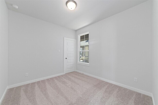 Foto del edificio - 21614 White Bellflower Ln
