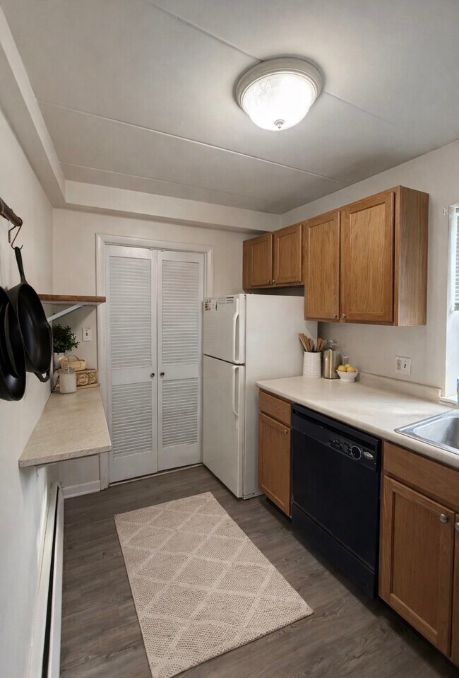 Foto del edificio - 216 N Monroe St